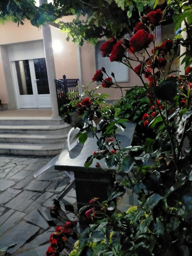 O Toxal Villa Monforte De Lemos Exterior photo