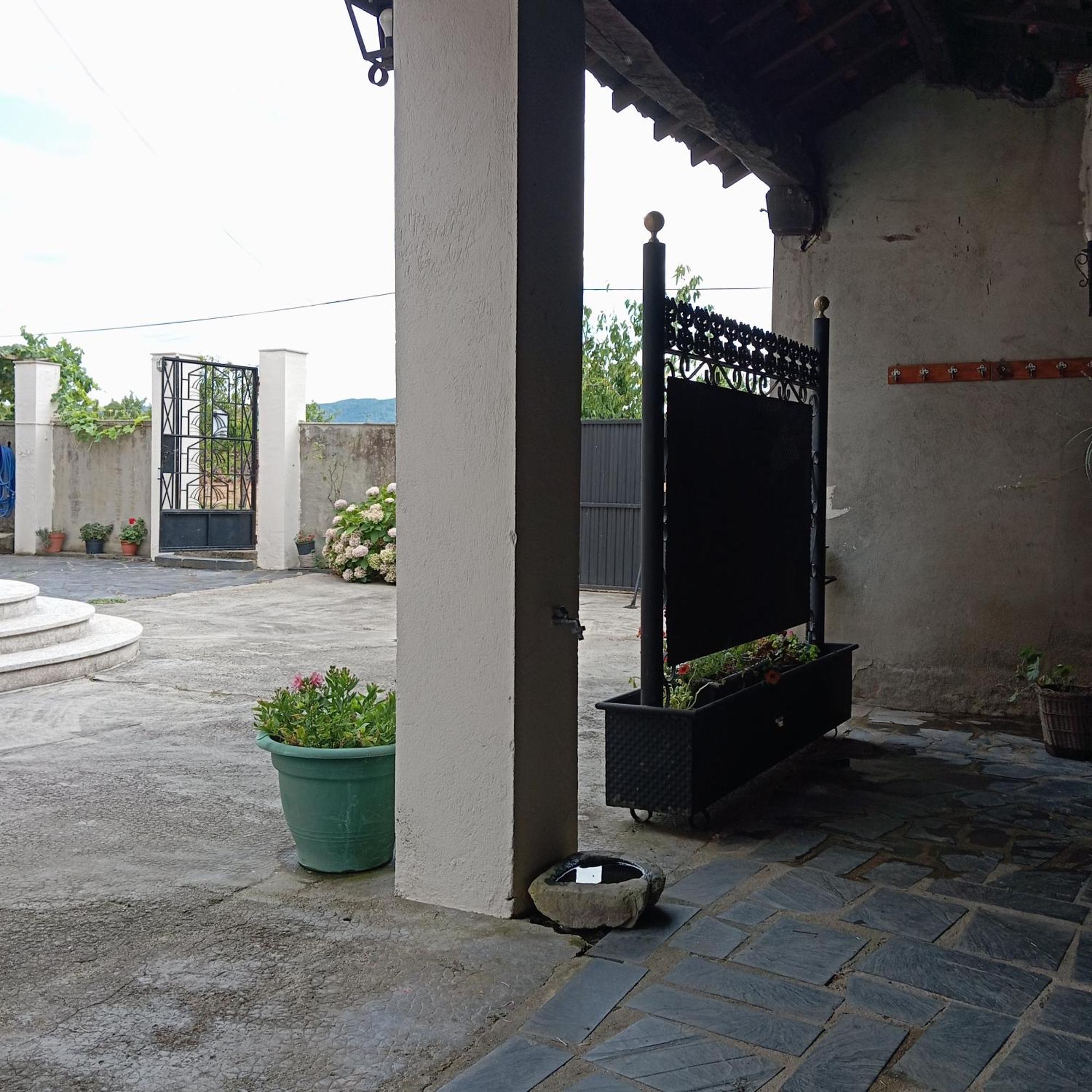 O Toxal Villa Monforte De Lemos Exterior photo
